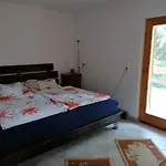 Parraghegy Apartman بيت للعطل *