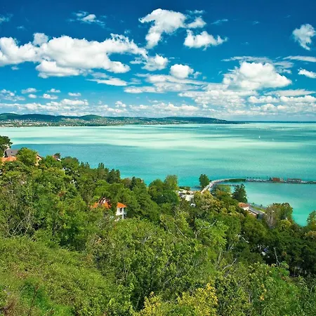 Holiday home Parraghegy Apartman Zalaszanto