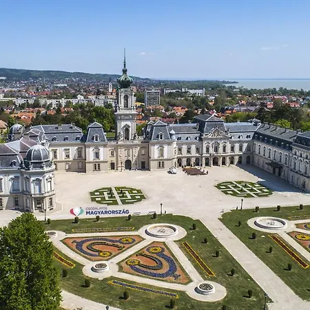 Parraghegy Apartman Ferienhaus