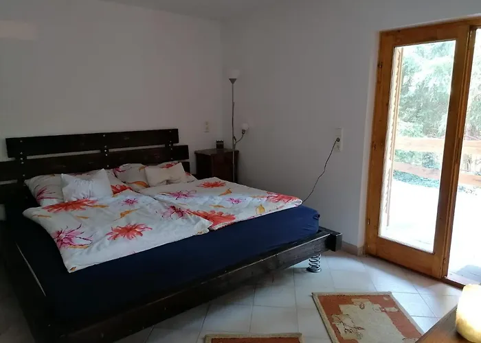 Parraghegy Apartman Ferienhaus *