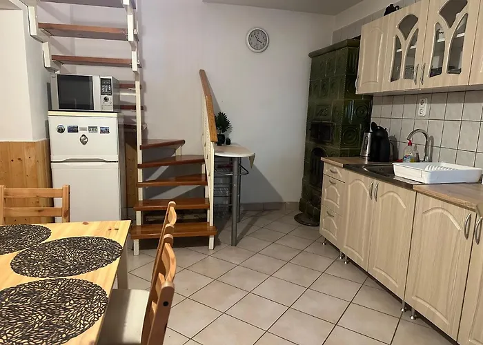 Parraghegy Apartman * Zalaszanto