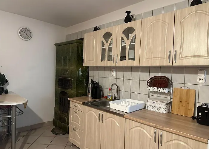 Parraghegy Apartman * Zalaszanto